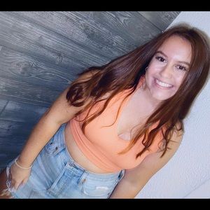 Meet your Posher, Alayna